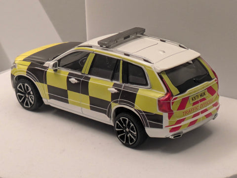 🇬🇧 Norev 1/43 Volvo XC90 Highways Traffic Officer Model