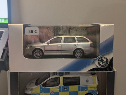 Abrex 1/43 Skoda Octavia Combi Silver Model
