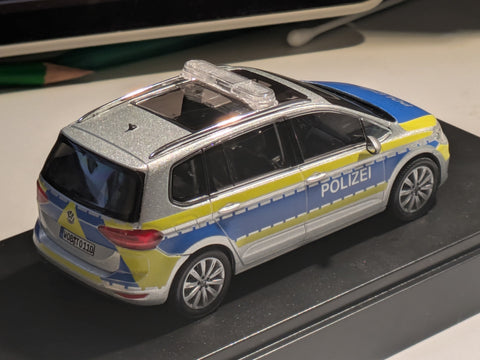 🇩🇪 German Emergency Services Decal for Volkswagen Touran (2nd Gen) Models