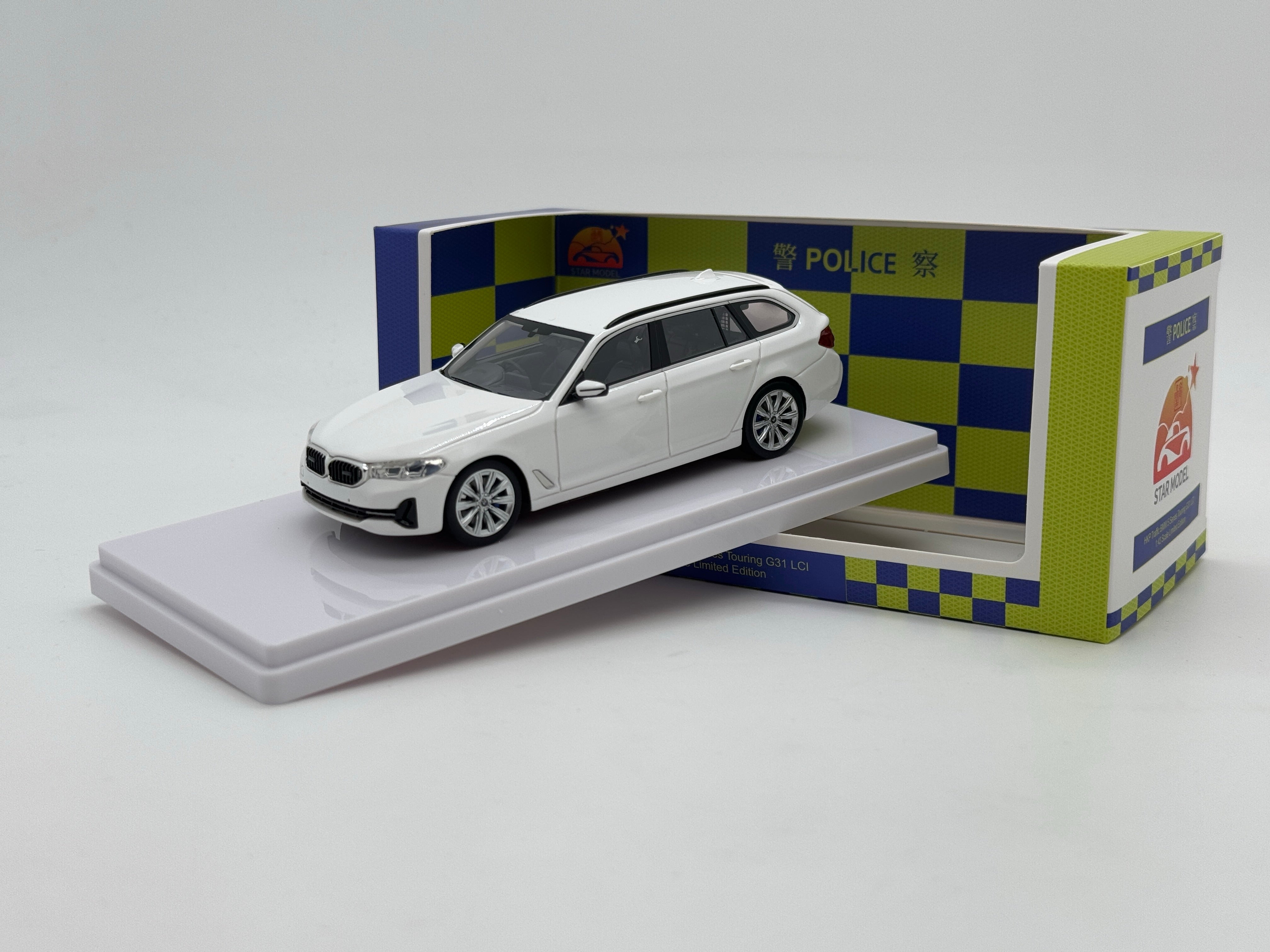 STARS 1/43 BMW 5 Series Touring UK Emergency Vehicle DIY