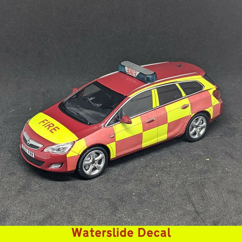 🇫🇷 Autocollant des services d'urgence pour les modèles Opel / Vauxhall Astra J Sports Tourer